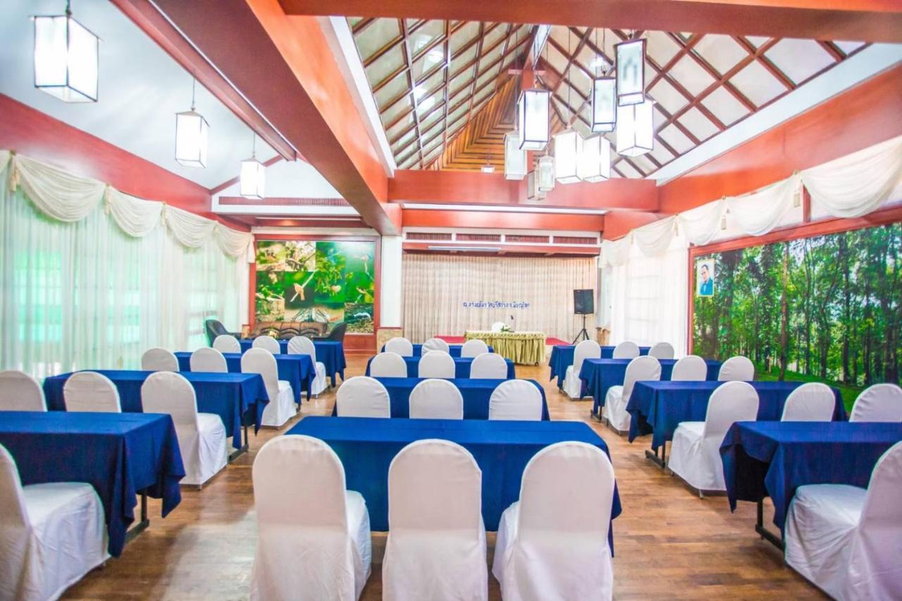 Sappraiwan Elephant Resort&Sanctuary Kaengsopha Extérieur photo